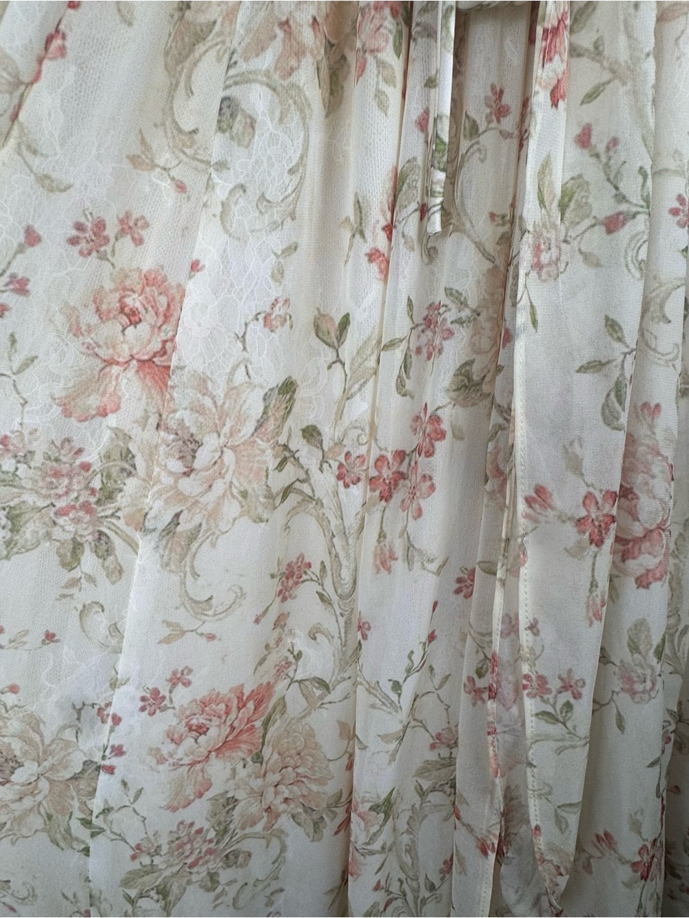 The Carmen Dress in Carmel Valley Rose Floral Ruffle Wedding Revolve Current 0 - Picture 8 of 16